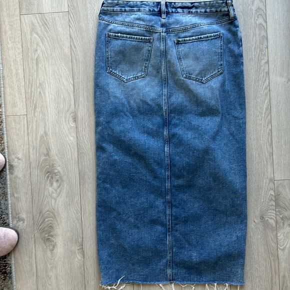 Pacsun denim maxi skirt - Picture 2 of 7